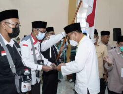 Bupati Labusel lepas jamaah haji kloter 2 Embarkasi Medan