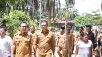 Bupati Labusel tinjau lokasi terkena dampak banjir