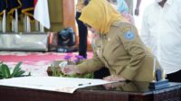 Wabup Labuhanbatu tandatangani pakta Integritas netralitas ASN oleh Bupati dan Walikota se-Sumut pada pemilu dan pemilihan serentak Tahun 2024