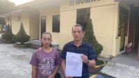 Anaknya terkena beban mental,istri Ankep kebun SPR laporkan oknum yang menganiayanya ke polres asahan