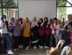 IKBI KEBUN AEK NABARA SELATAN PELAKSANAAN KEGIATAN SENAM SEHAT DAN SOSIALISASI KANKER SERVIKS.
